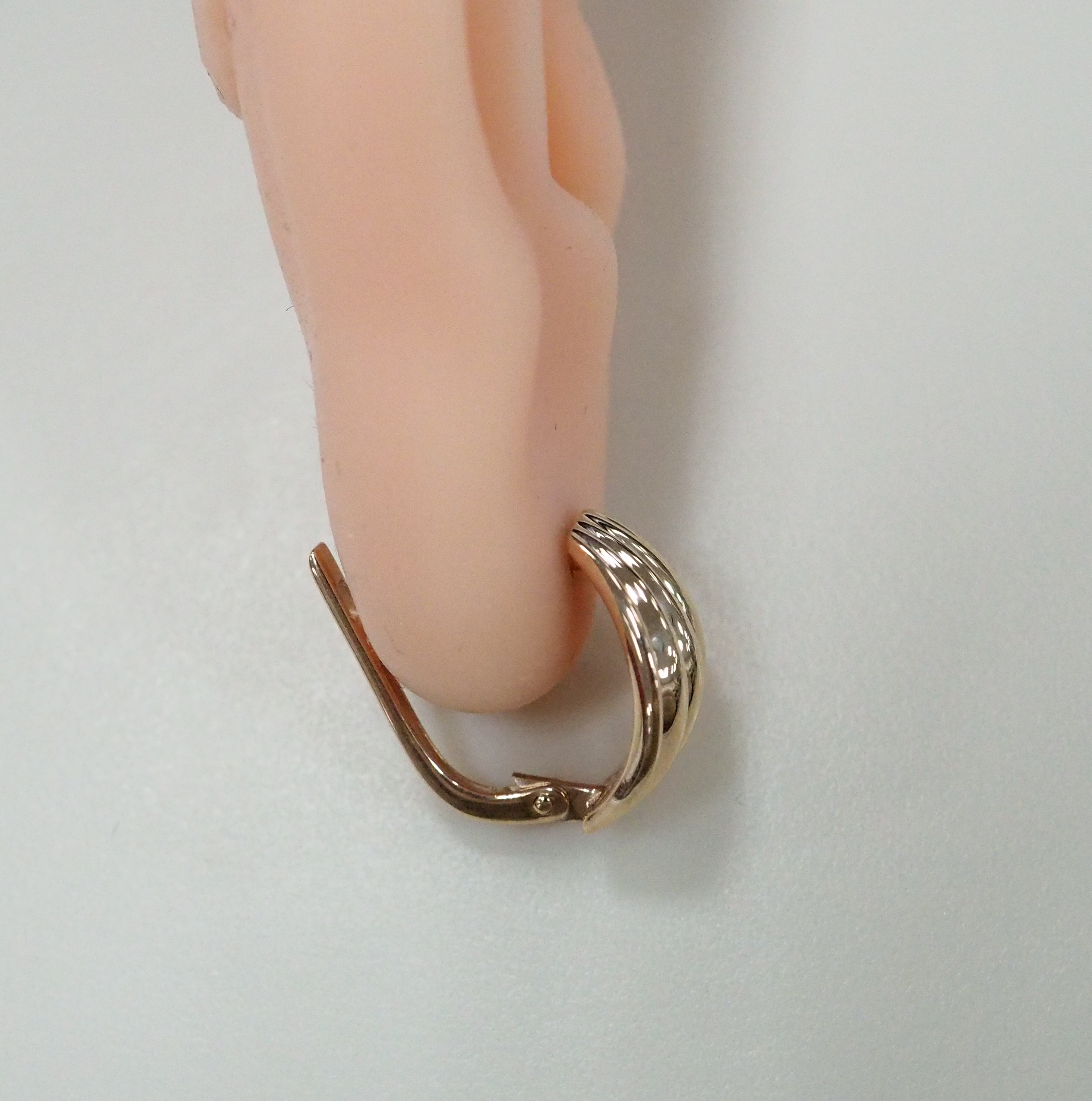 Серьги из золота